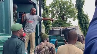 Nigeria: At least 600 inmates escape in Abuja jail break 